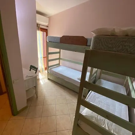 Casa Ginestra מלון 3*